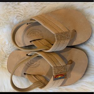 NWOT Rainbow Toddler 7/8 Sandals